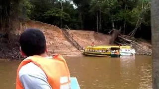 VIAJANDO A LA TRIBU LOS BORAS DE IQUITOS - PERU