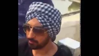 Watch: Singer Diljit Dosanjh's different style for promotion of Sardaar Ji 2