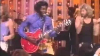 Bee Gees Chuck Berry Johnny B Goode (Live At Midnight Special 73).mpg