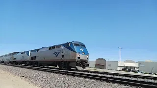 Amtrak Southwest Chief passing thru Hesperia California. #thatcurveguy #cajonpass #hesperia