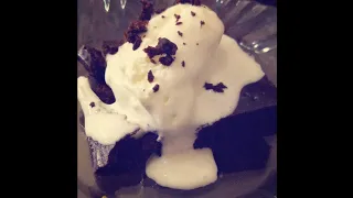 5 Minutes Chocolate Brownies In Microwave