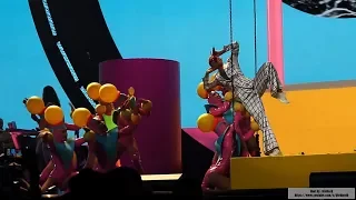 Katy Perry - Act My Age + Teenage Dream (Witness The Tour, Vancouver)