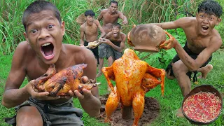 survival in The rainforest- yummy Cocking chiken in claypot #00022