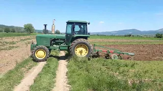 Prolecno oranje John Deere 4430 turbo