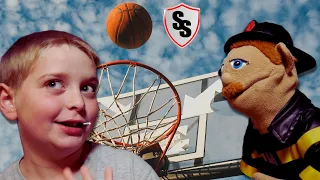 Safety Steve Gets Schooled in Basketball