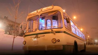 Новогодний ретро-троллейбус на один день выходит на маршрут №1