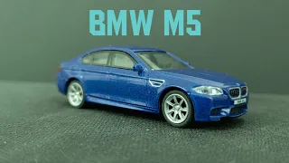 1/64 BMW M5 by BMW Dealer