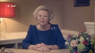 Koningin BEATRIX kondigt troonsafstand aan