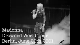 Madonna - Drowned World Tour - Berlin - June 20th 2001