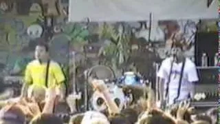 11 - blink-182 - Carousel live at Warped Tour '99, San Bernardino