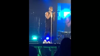 Usher Medley Live at London O2 26th March 2015 UR Experience Tour