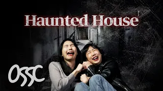 Korean Girls React To Haunted House In U.S. VS Korea
