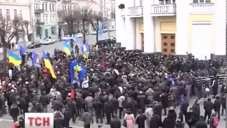 Активісти у Вінниці вимагають звільнення голови облдержадміністрації