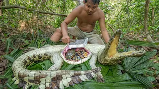 Hunting Biggest Wild Crocodile Found Alive Turtle & Necklace In Stomach Cooking Eating So Delicious