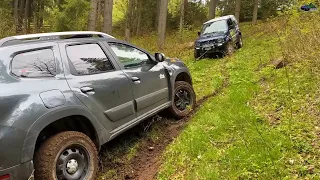 Dacia Duster vs Suzuki Jimny Mud Winch Offroad Test