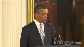 Obama jokes with Medal of Honor recipient