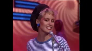 Bananarama  - Robert De Niro's Waiting  - Live American Bandstand 1984