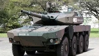 防衛省、機動戦闘車の試作車両公開＝最高時速１００キロ、１０５ミリ砲備えた８輪車