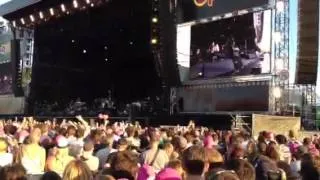 Bruce Springsteen Pinkpop 2012 We Take Care Of Our Own (opening)