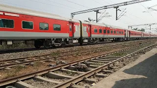 4K Full HD Bapudham Express Arriving Deoria Sadar With Jhansi Alco