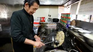 Everyone turns to smile! Fried Rice with Massive Char-siu Chunks | Tokyo's BEST Fried Rice Shop