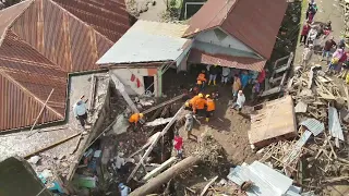 Rescuers search for missing after Indonesia deadly floods | AFP