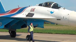 "Русские Витязи" на Су-35с, отлёт с форума "Армия - 2021".  "Russian Knight", flying away, SU-35.