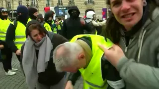 Protests in France rage on for a 13th consecutive weekend