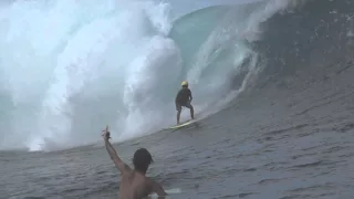 Watch 12 Year Old Kauli Vaast surf Teahupoo