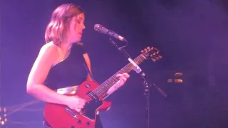 Sleater-Kinney - Words And Guitar (Live @ Roundhouse, London, 23/03/15)