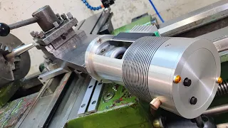 Universal rotator. Installed a stepper motor on a lathe.