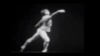 Rudolph Nureyev - Siegfried's solo from Act 1 of 'Swan Lake' (1963)