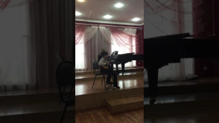 Выступление Саида 24.03.2017 г. Домра. Танцующий скрипач.