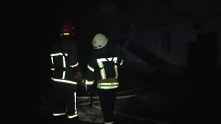 У Хмельницькому вогнеборці ліквідували пожежу в триповерховому  багатоквартирному житловому будинку