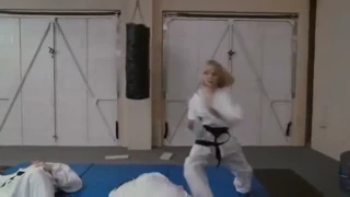 Violet Beauregarde karate fight
