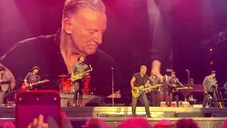 Bruce Springsteen & The E Street Band - Thunder Road (27-05-2023 Amsterdam)