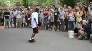 Street Performers In Central Park, NYC