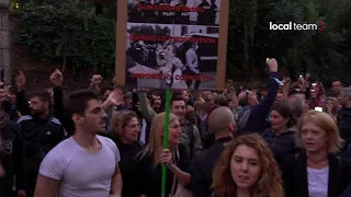 Milano, corteo No Green Pass: tensione in centro città nei dintorni di piazza San Babila