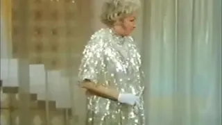 PHYLLIS DILLER - 1968 - Standup Comedy