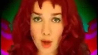 Natalia Oreiro . Video Clip . Cuesta Arriba Cuesta Abajo - 2002