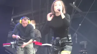 Alice Merton - Make you mine - Live at Brussels Summer Festival 2018