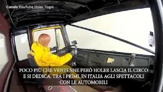 Addio a Holer Togni, re degli stuntman: incredibili le sue acrobazione sulle auto