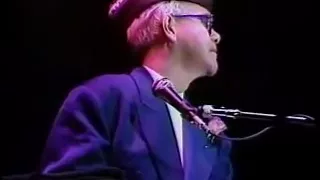 Elton John - Candle in the wind [Live from Tokyo 1988]