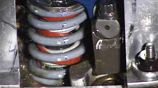 Valve Spring - Slow Motion