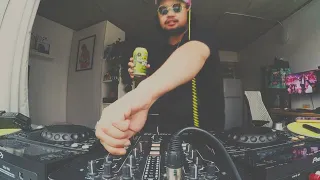 Sunday House/Techno Mix (Xone 23, XDJ 700s)