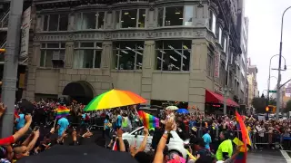 Sir Ian McKellen blows a kiss during NYC Pride Par