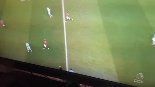 Kyle Walker ankle breaks Pogba and Fred