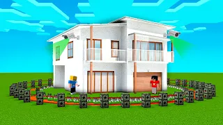 Trolei meu AMIGO PROTEGENDO minha CASA REALISTA no Minecraft!