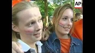 NETHERLANDS: EURO 2000 SOCCER FANS