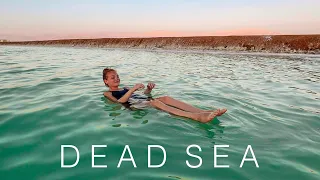 you can’t drown at the dead sea 👀 #shorts #israel